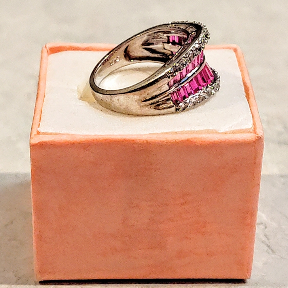 VINTAGE 4 ROW ETERNITY BAND BAGUETTE CUT RUBIES & ROUND DIAMONDS SILVER RING - Picture 8 of 12